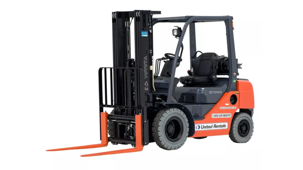 Toyota 8FGU30 Warehouse Forklift, 6000LB, 3-Stage, Propane.webp