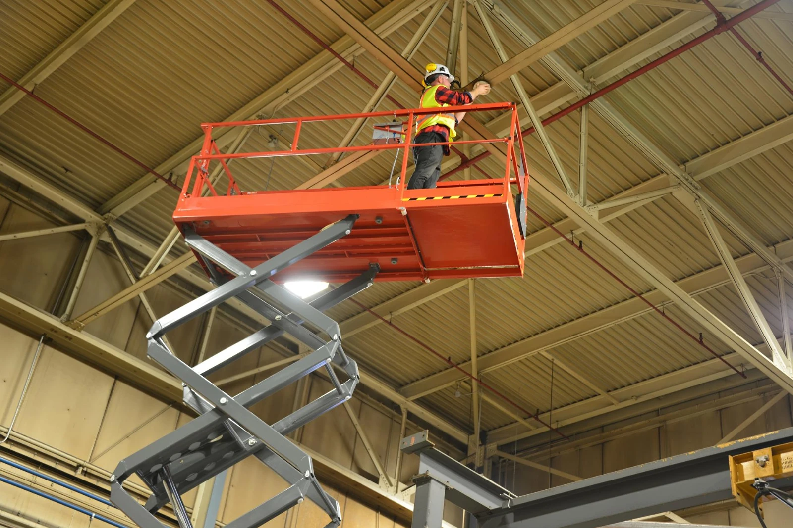 scissor lift laws and safety guidelines